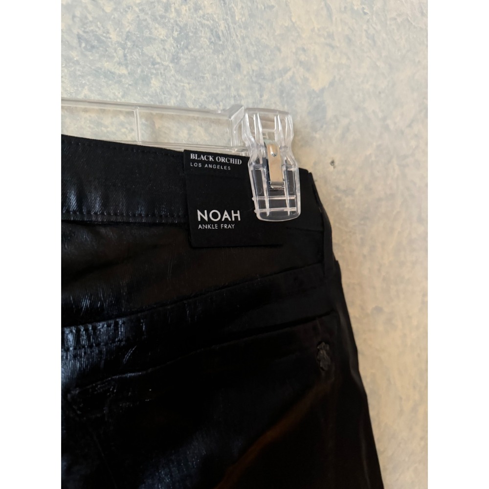 Black Orchid Women's Black Noah Ankle Fray Coated Skinny Denim Jeans Size 26 - Picture 2 of 5